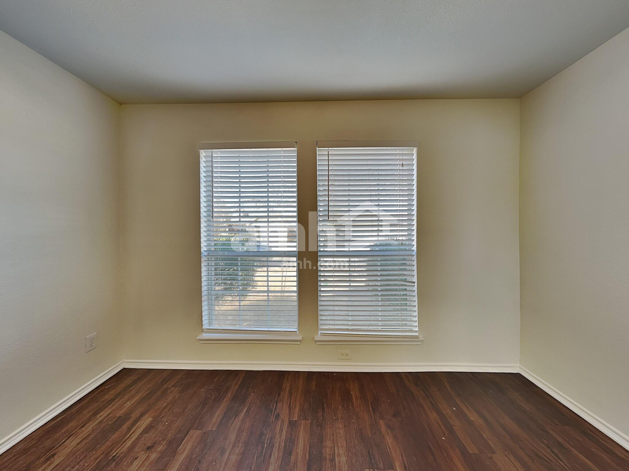 Building Photo - 2101 Hanakoa Falls Dr