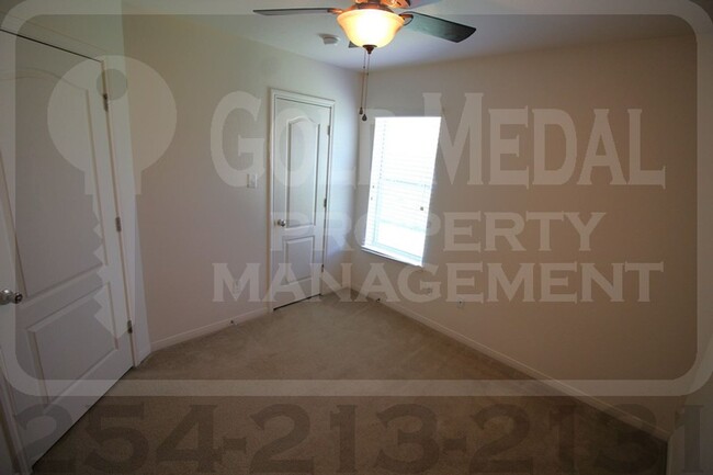 Building Photo - 3604 Llano Estacado Ct