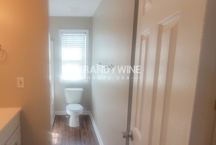 Building Photo - 2801 Driftwood Ct