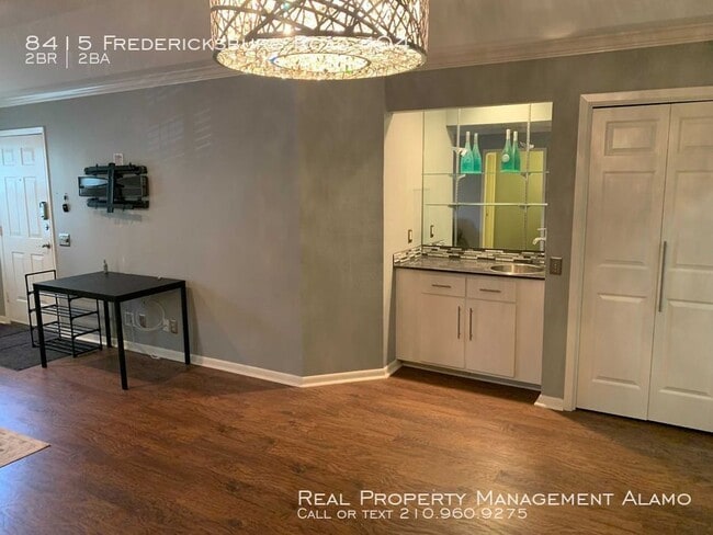 Building Photo - 8415 Fredericksburg Rd