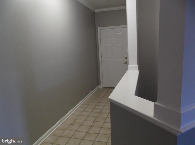Building Photo - 2710 Bellforest Ct
