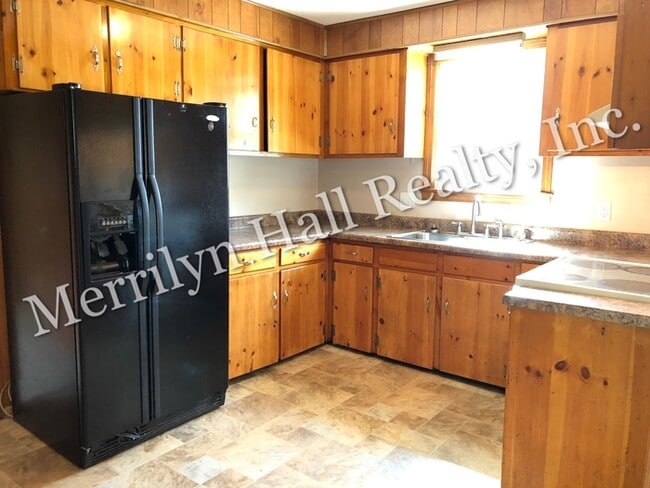 Building Photo - 2130 Morninglo Ln