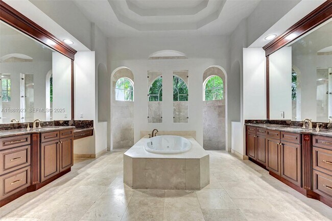 Building Photo - 3203 W Stonebrook Cir