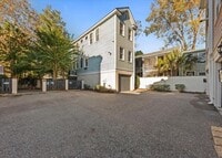 Building Photo - 2 Bedroom, 2.5 Bath Condo in Harleston Village of Downtown Charleston!