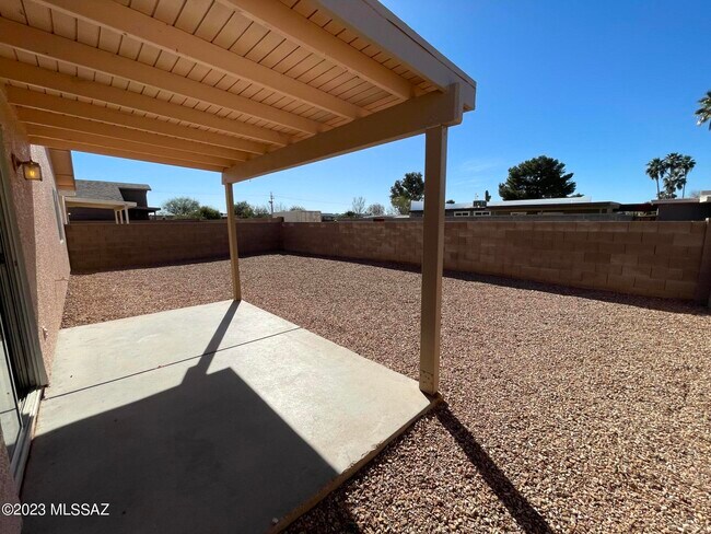 Building Photo - 3712 Fighting Falcon Dr
