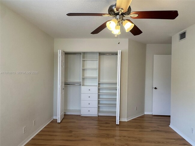 Building Photo - 2165 Pasa Verde Ln