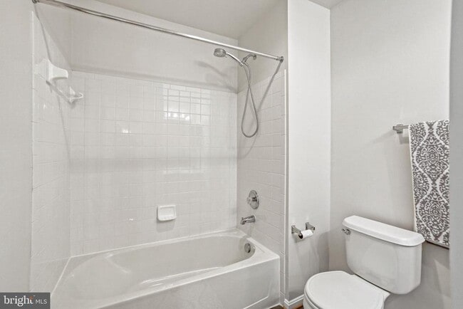 Building Photo - 12030 Kemps Landing Cir