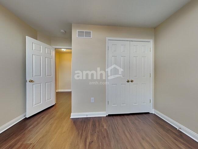 Building Photo - 4455 Hackberry Ct