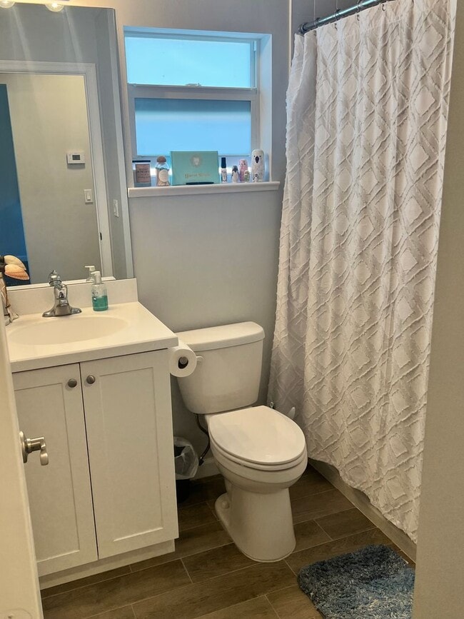 Building Photo - CHARMING 3 BEDROOM, 2 BATH HOME BUILT IN 2022 IN EAST STUART