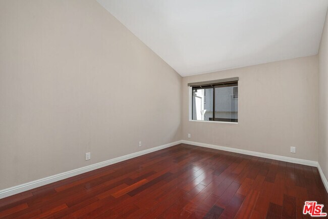 Building Photo - 1548 Michael Ln