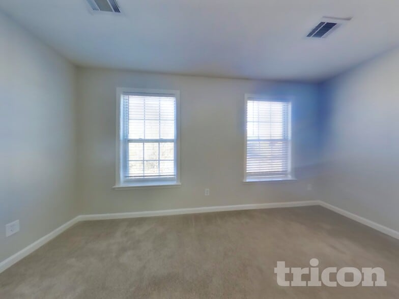 Building Photo - 5275 Argyll Ln