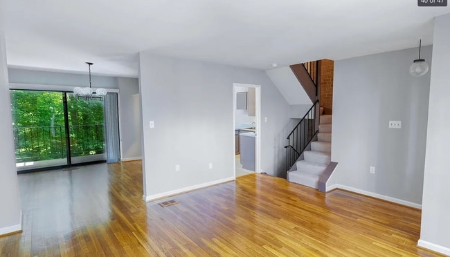 Building Photo - 7952 Inverness Ridge Rd