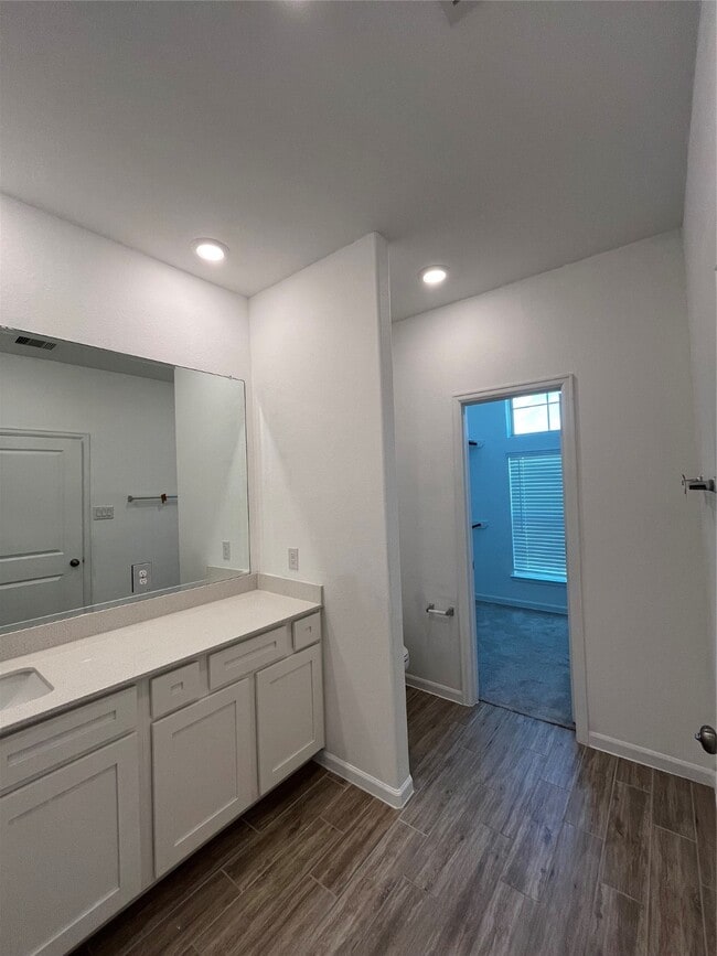 Building Photo - 10646 Cabot Trl