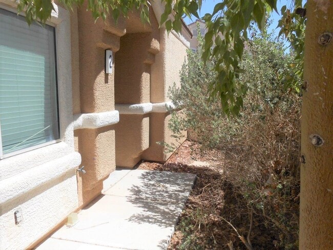 Building Photo - 3516 Hazelnut Pine Pl