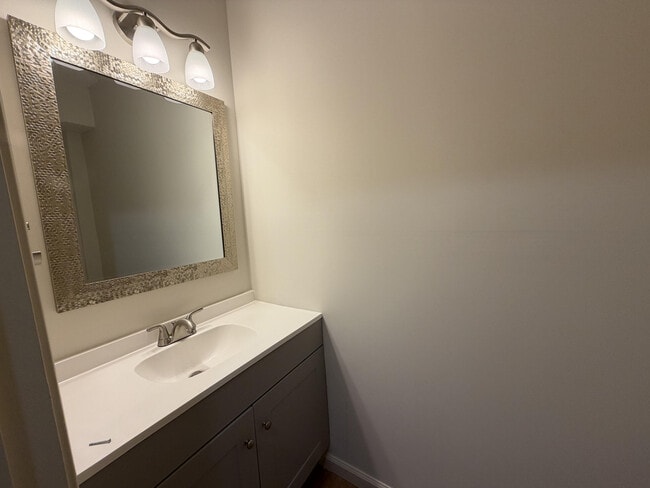 Building Photo - 1918 Mirtle Grove Ct