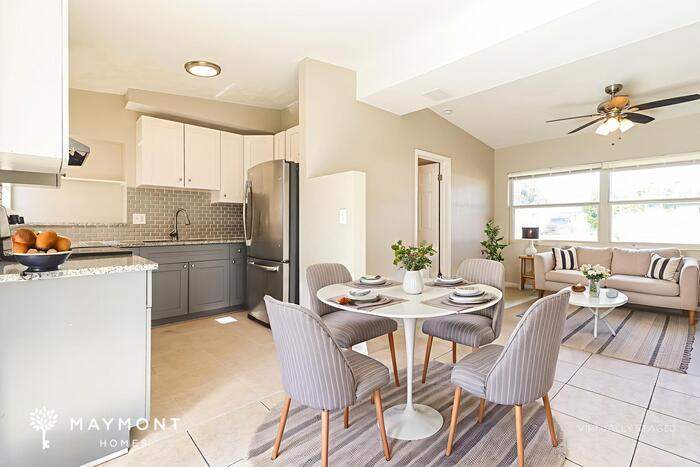 Building Photo - 3290 Hillsdale Ave