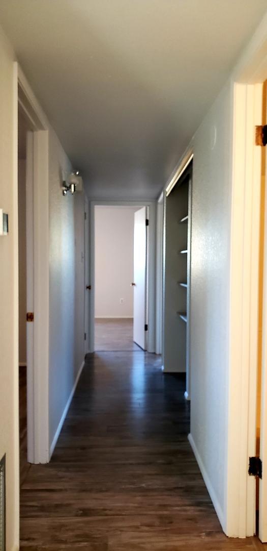 Building Photo - 3030 S Rainbow Ave