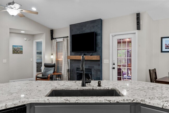 Building Photo - 89 Sandpiper Dr