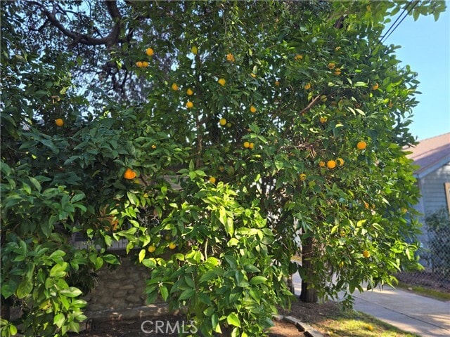 Building Photo - 396 N Mentor Ave