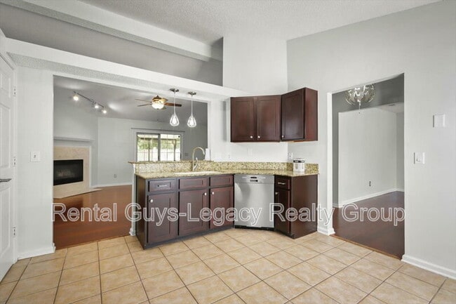 Building Photo - 3633 Carol Ann Ln