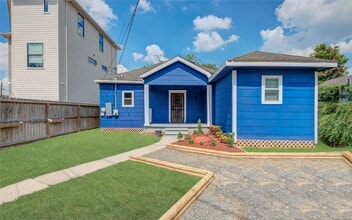 Building Photo - 2712 Link Rd