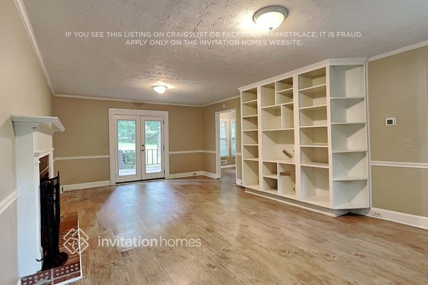 Building Photo - 155 Middling Ln