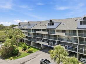 Building Photo - 5557 Sea Forest Dr