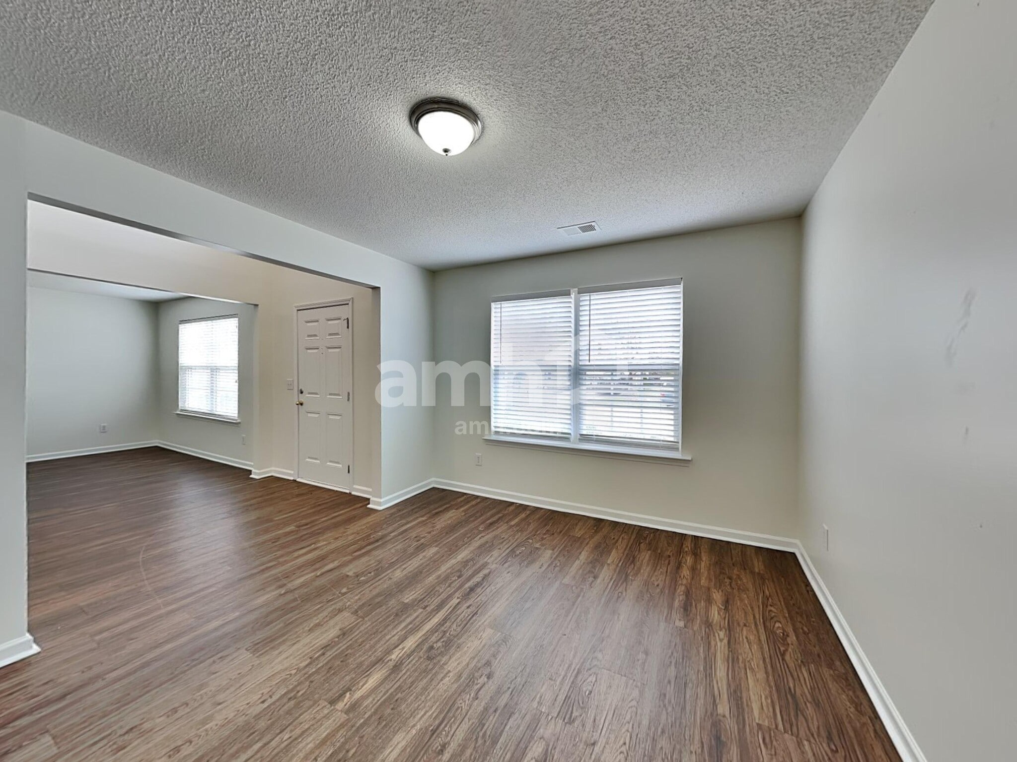 Building Photo - 520 Dogwood Creek Pl