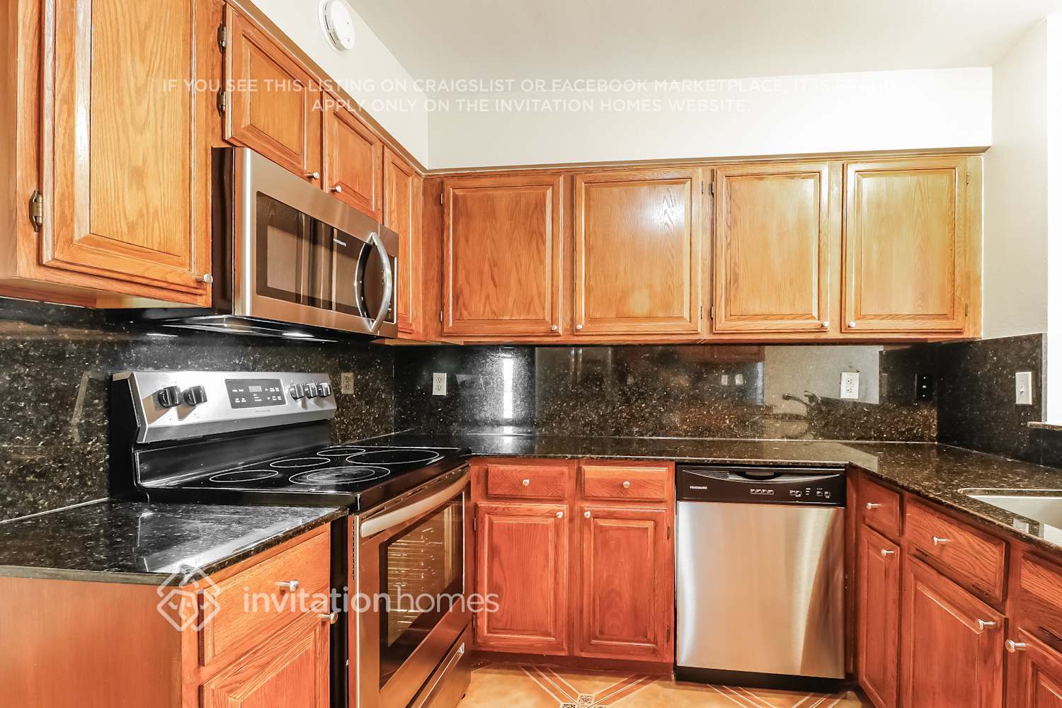 Building Photo - 9201 Rockrose Dr