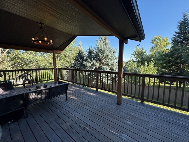 Building Photo - Beautiful 4 Bed 2 Bath Colbert Home in Mea...