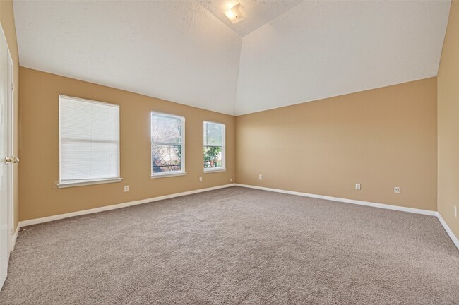 Building Photo - 3006 Palace Oaks Dr