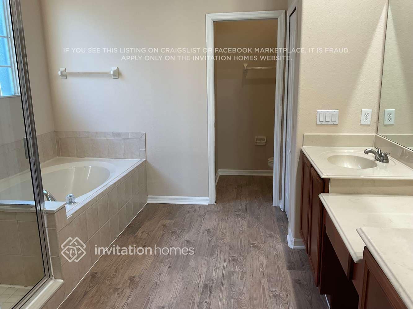 Building Photo - 14824 Cedar Branch Way