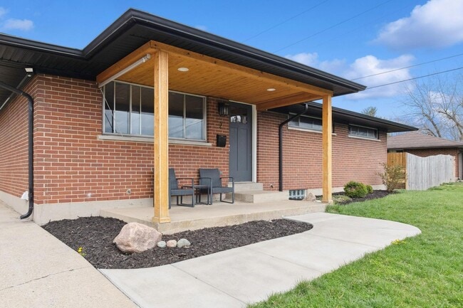 Building Photo - 3 Bedroom Ranch Home
