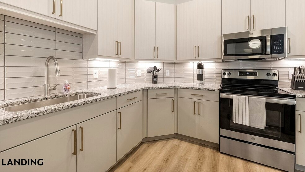 Building Photo - 13701 Montfort Dr