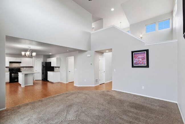 Building Photo - 3 Bedroom 2 1/2 Bath in Loveland