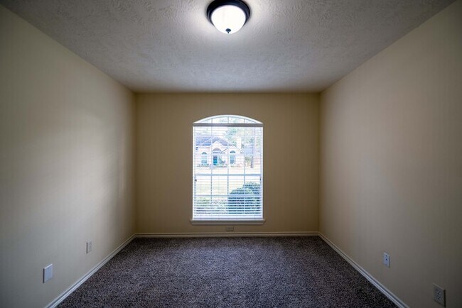 Building Photo - 7626 Painton Ln