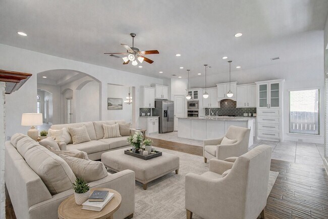 Building Photo - 6614 Rising Hills Ln