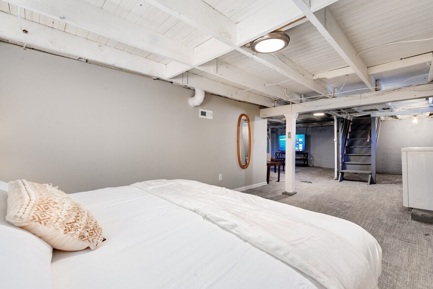 Building Photo - 257 Gordon Ave