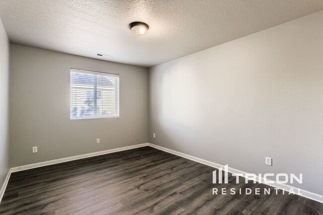 Building Photo - 14367 Talawa Dr