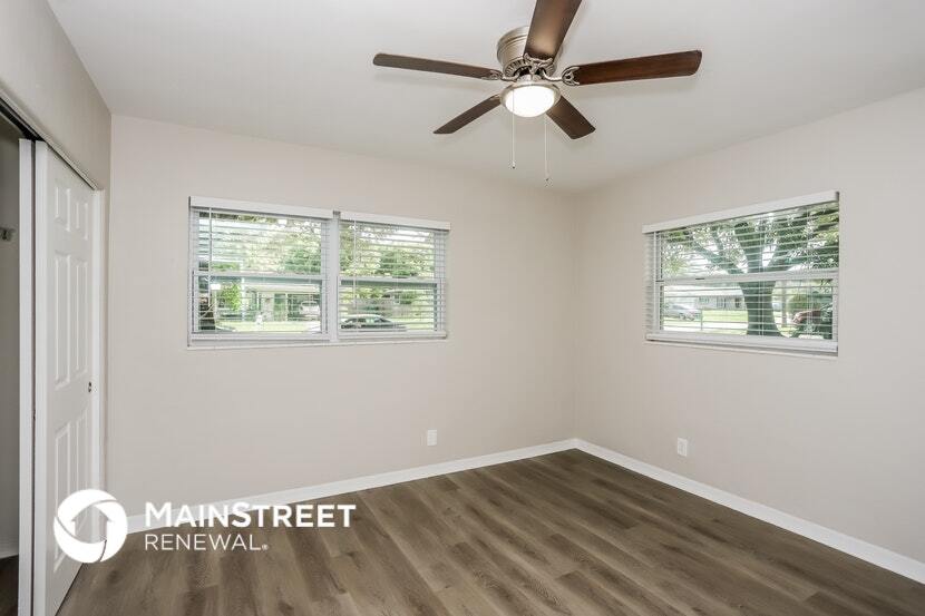 Building Photo - 11373 116th Ave N