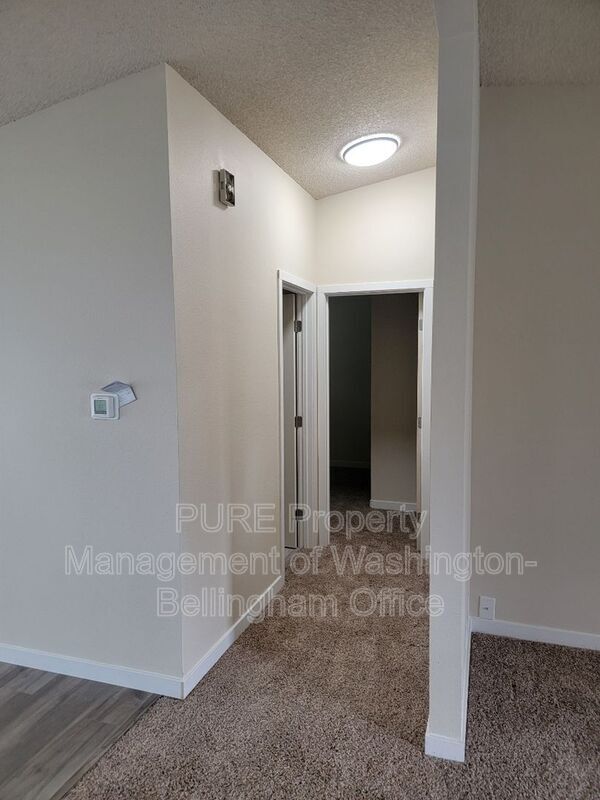 Building Photo - 3350 Cherrywood Ave