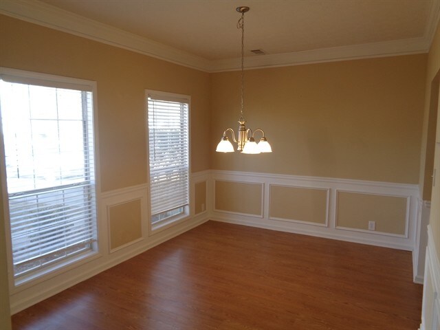 Building Photo - 140 Saddle Bridge Dr