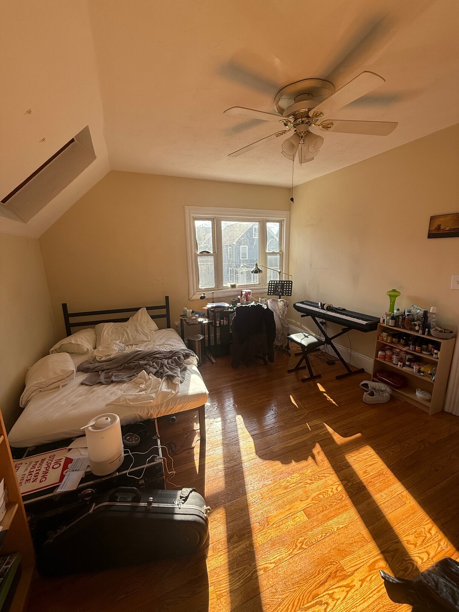 Building Photo - 36 Pratt St