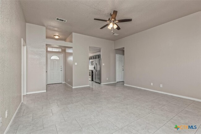 Building Photo - 4107 Fawn Dr