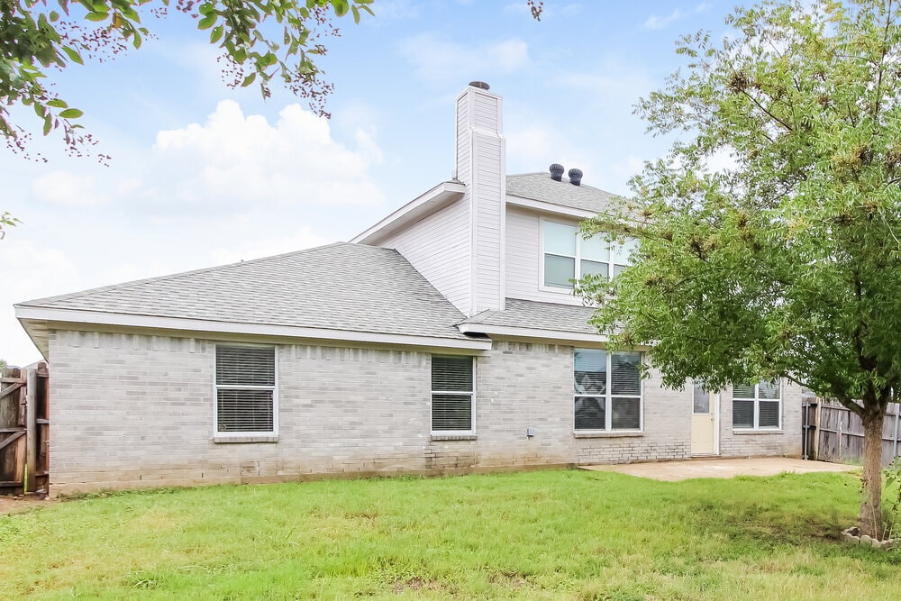 Building Photo - 948 Benjamin Dr