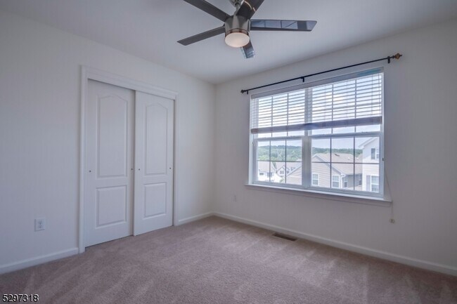 Building Photo - 115 Sowers Dr