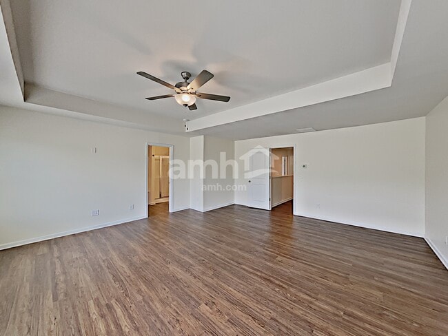 Building Photo - 693 Woodall Rd