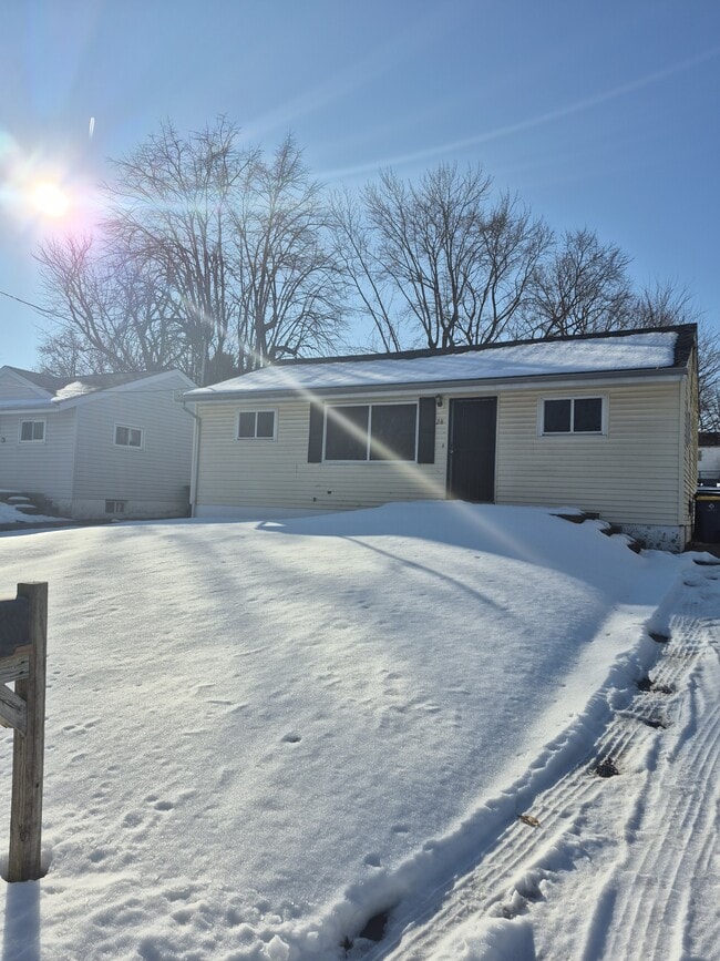 Building Photo - 28 Barto Dr