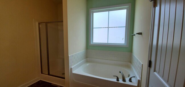 Building Photo - 240 Currituck Dr