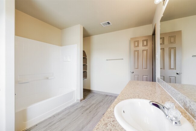 Building Photo - 2427 W Werrington Way